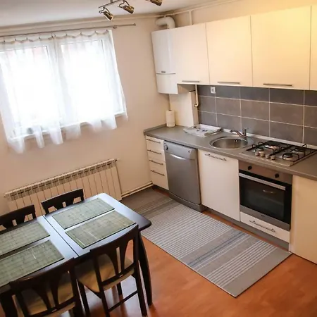 Apartment Zanna - - Center *